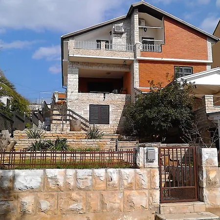 Maricic Apartment *