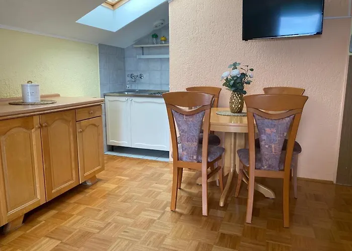 Maricic * スヴェティ・ペタル