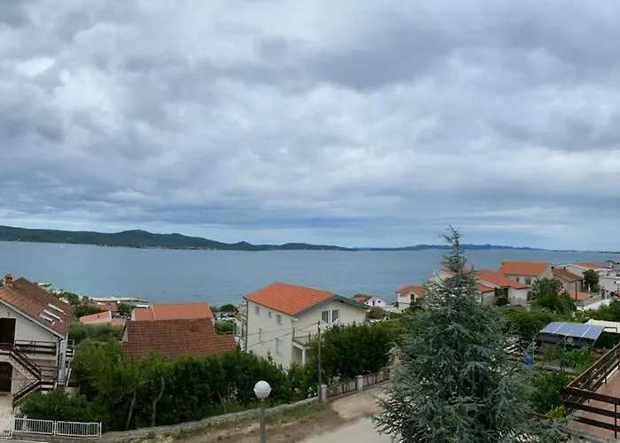 アパート Maricic *